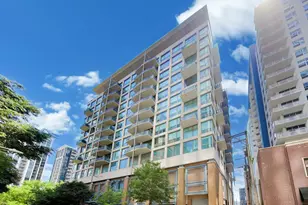 125 E 13th St, Chicago, IL 60605 - Photo 1