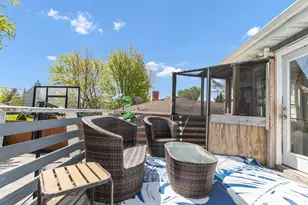419 Deerpath Dr, Lindenhurst, IL 60046 - Photo 24