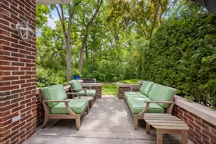 861 Gloucester Crossing, Lake Forest, IL 60045 - Photo 6
