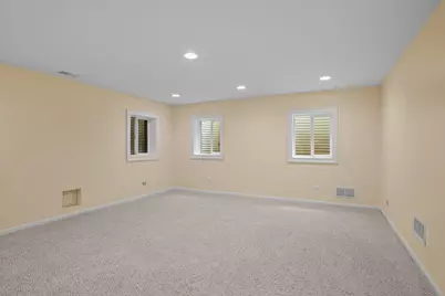 861 Gloucester Crossing, Lake Forest, IL 60045 - Photo 34