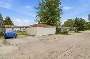 2042 Gideon Ave, Zion, IL 60099 - Photo 22