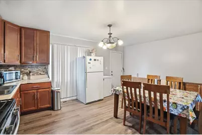 2042 Gideon Avenue, Zion, IL 60099 - Photo 6