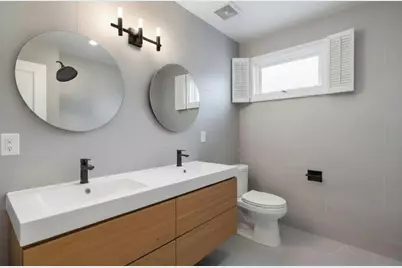 9306 Lavergne Avenue, Skokie, IL 60077 - Photo 22