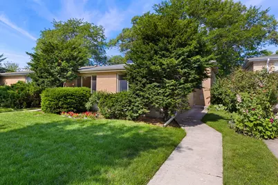 9306 Lavergne Avenue, Skokie, IL 60077 - Photo 2