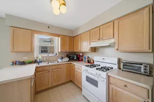 6122 W Leland Ave, Chicago, IL 60630 - Photo 18