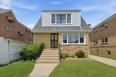 6122 W Leland Avenue, Chicago, IL 60630 - Photo 2