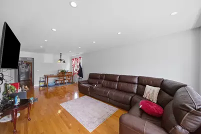 6122 W Leland Avenue, Chicago, IL 60630 - Photo 4