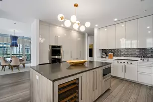 403 N Wabash Ave, Chicago, IL 60611 - Photo 6