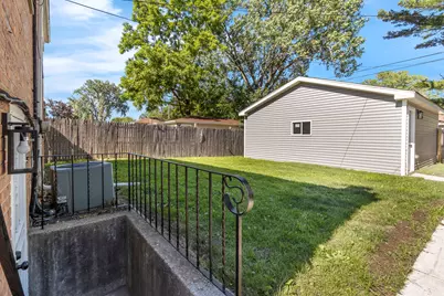 14613 Dante Avenue, Dolton, IL 60419 - Photo 24