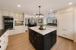 1604 Churchill Ct, Libertyville, IL 60048 - Photo 12