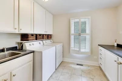 1604 Churchill Court, Libertyville, IL 60048 - Photo 18