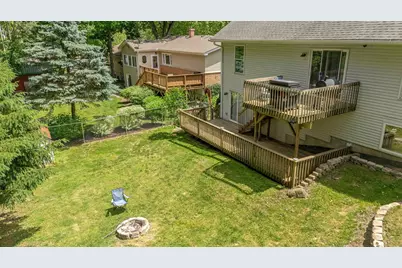1820 W Oakleaf Drive, McHenry, IL 60051 - Photo 4