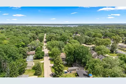 1820 W Oakleaf Drive, McHenry, IL 60051 - Photo 34