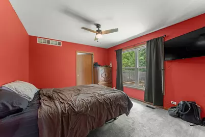 1820 W Oakleaf Drive, McHenry, IL 60051 - Photo 18