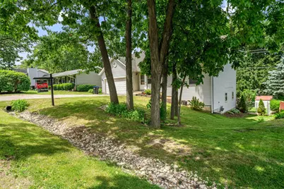 1820 W Oakleaf Drive, McHenry, IL 60051 - Photo 28