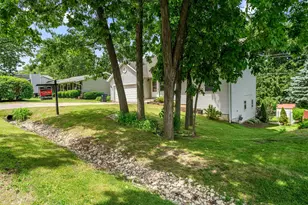 1820 W Oakleaf Dr, McHenry, IL 60051 - Photo 28