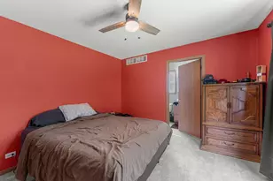 1820 W Oakleaf Dr, McHenry, IL 60051 - Photo 16