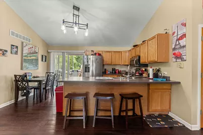 1820 W Oakleaf Drive, McHenry, IL 60051 - Photo 14
