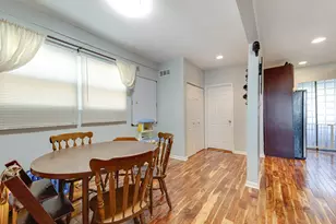 4716 W Hutchinson St, Chicago, IL 60641 - Photo 10