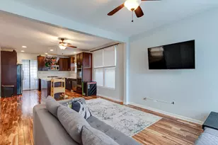 4716 W Hutchinson St, Chicago, IL 60641 - Photo 4
