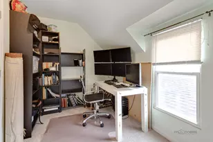 4716 W Hutchinson St, Chicago, IL 60641 - Photo 18