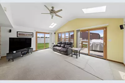 17218 Shetland Drive, Tinley Park, IL 60487 - Photo 16