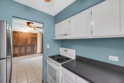 13540 Lawler Avenue #77, Crestwood, IL 60418 - Photo 8