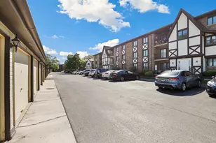 10516 Ridge Cove Dr, Chicago Ridge, IL 60415 - Photo 16