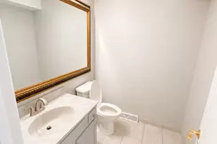 3633 N Pacific Ave, Chicago, IL 60634 - Photo 8