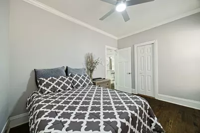 5136 W George Street, Chicago, IL 60641 - Photo 12