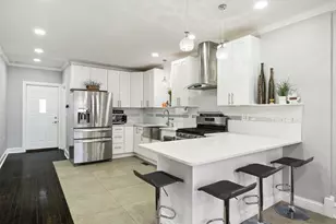 5136 W George St, Chicago, IL 60641 - Photo 6