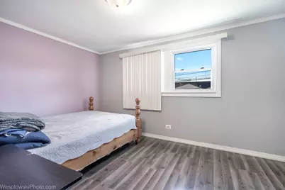 3237 W 38th Place, Chicago, IL 60632 - Photo 10
