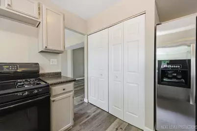 1598 Saint Andrews Circle, Elgin, IL 60123 - Photo 10