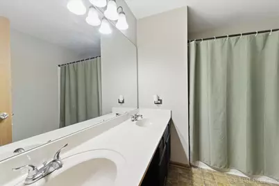 1598 Saint Andrews Circle, Elgin, IL 60123 - Photo 20