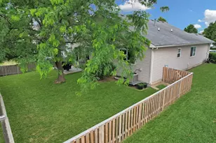 3345 Silver City Ct, Montgomery, IL 60538 - Photo 22