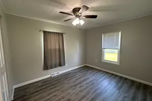 227 A St, Genoa, IL 60135 - Photo 8