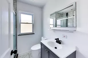 5718 N Parkside Ave, Chicago, IL 60646 - Photo 14
