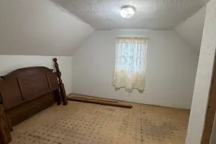 826 Prairie Ave, Kewanee, IL 61443 - Photo 18