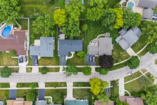 1005 W Firestone Dr, Hoffman Estates, IL 60192 - Photo 34