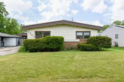 2204 W Central Road, Rolling Meadows, IL 60008 - Photo 1