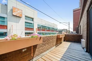 2660 N Halsted St, Chicago, IL 60614 - Photo 2