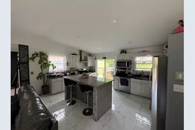 38201 N Loyola Avenue, Beach Park, IL 60087 - Photo 2
