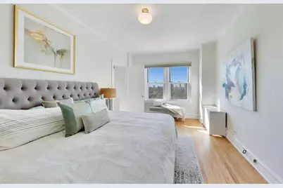 [Address not provided], Chicago, IL 60637 - Photo 16
