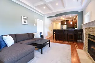 1322 W Winona St, Chicago, IL 60640 - Photo 4