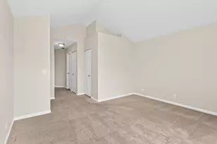 2259 Briar Ct, Hoffman Estates, IL 60169 - Photo 18