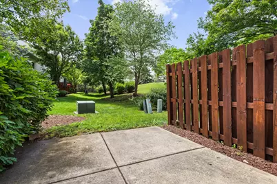 2259 Briar Court, Hoffman Estates, IL 60169 - Photo 26