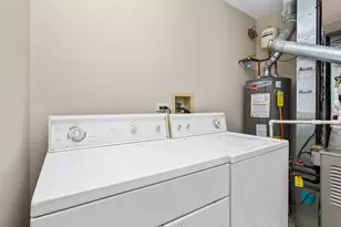 2259 Briar Ct, Hoffman Estates, IL 60169 - Photo 24