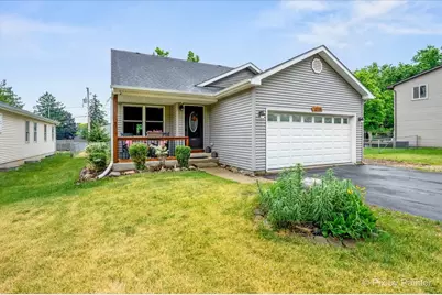 10118 Lund Avenue, Algonquin, IL 60102 - Photo 1