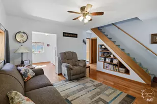 372 N Blaine Ave, Bradley, IL 60915 - Photo 8