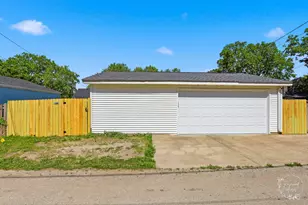 372 N Blaine Ave, Bradley, IL 60915 - Photo 32